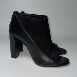 Vince Black Peep Toe Heeled Booties - sz 8.5